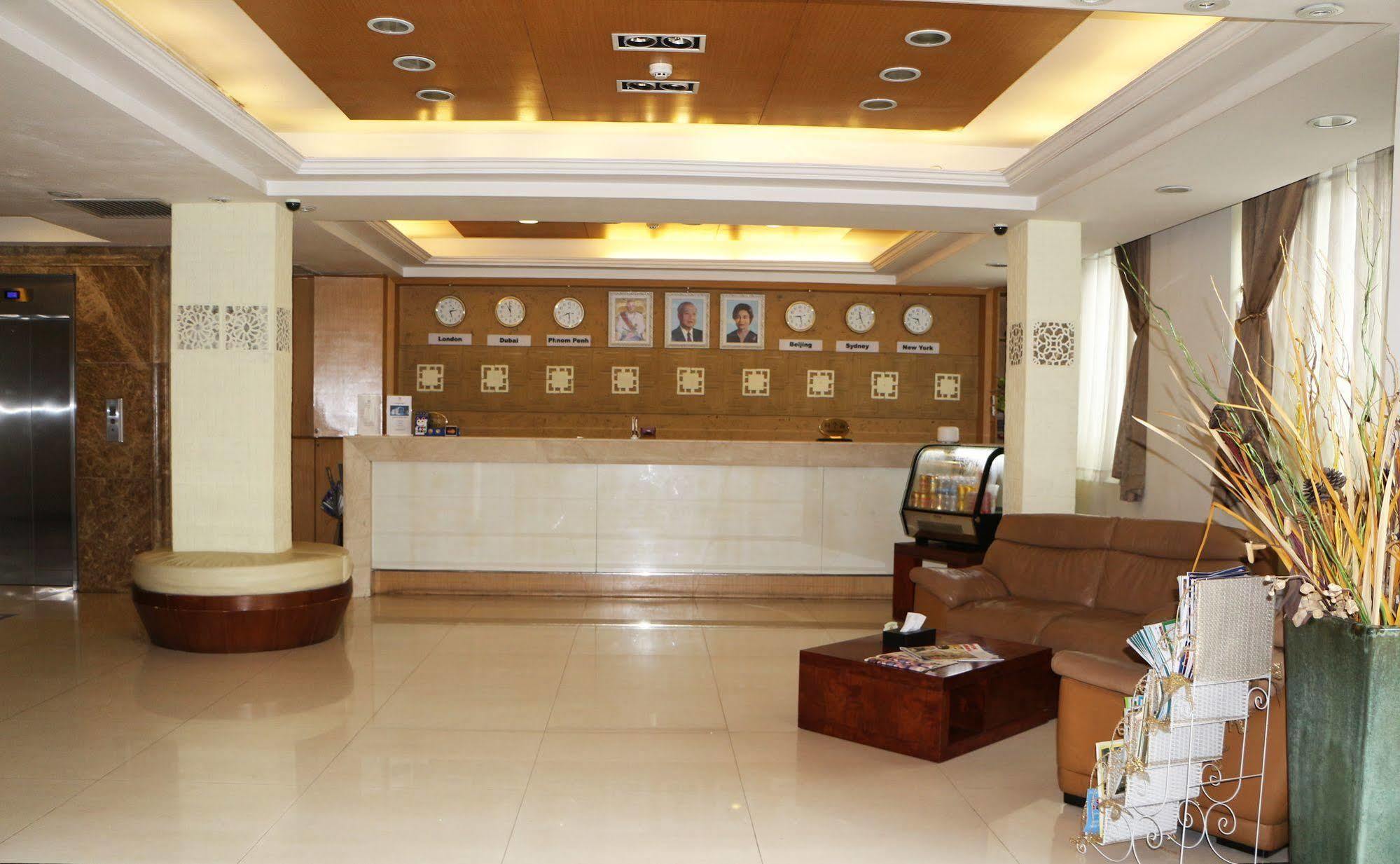 פנום פן Discovery Hotel מראה חיצוני תמונה